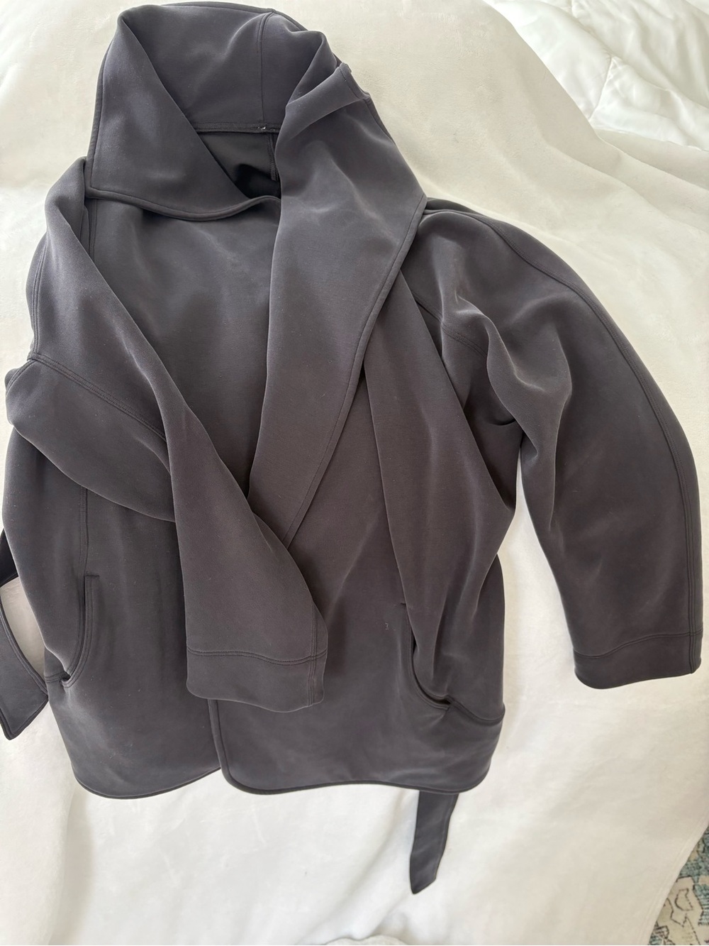 Lululemon Softstreme Belted Wrap Jacket XS/S - Picture 4 of 6